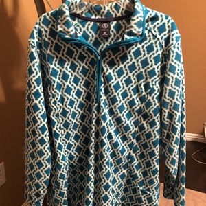 3x pull over fleece jacket